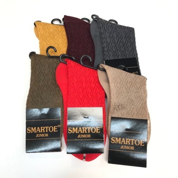 Boys Smartoe Junior Dress Socks Fits Size 6 - 8.5 - Picture 2 of 2